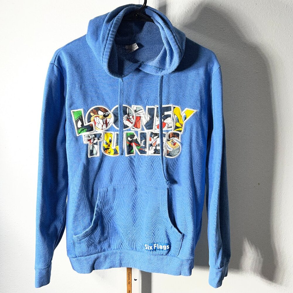 Six Flags Looney Tunes Blue Embroidered Graphic Hoodie SZ Med